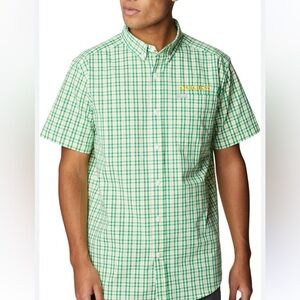 Men's Columbia  Oregon Ducks Rapid Rivers Logo Button-Down Shirt NWT Size XL